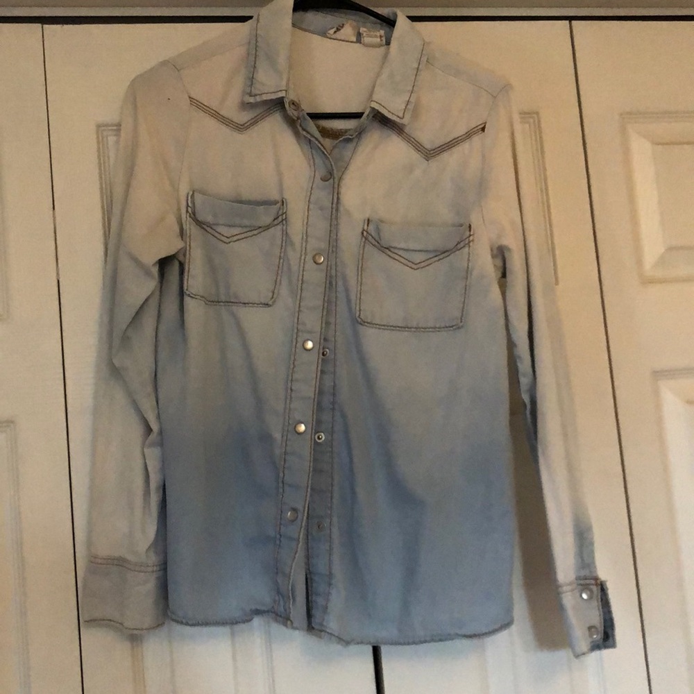 Long sleeve Denim Button up shirt. Slight ombré.